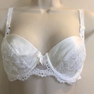 🌶3/$20 Simone Perele French Bra Vintage 34C.
